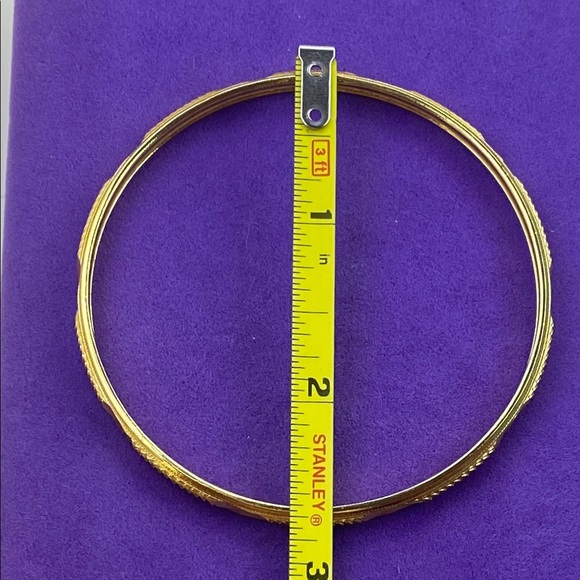 💛 Elegant 24k Gold Plated Indian Bangle - Picture 6 of 7